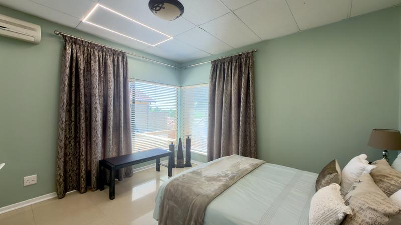 5 Bedroom Property for Sale in Pentagon Park Free State